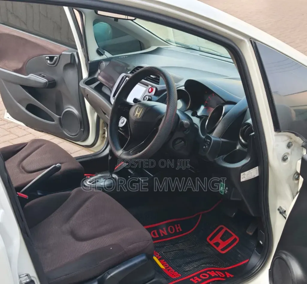 Honda Fit 2013 White