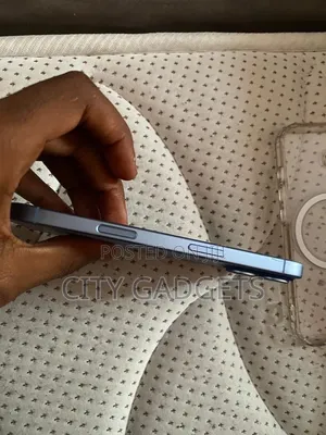Apple iPhone 16 128 GB Blue
