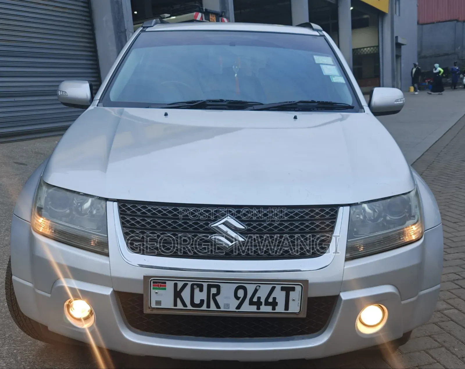 Suzuki Grand Vitara 2012 Gray