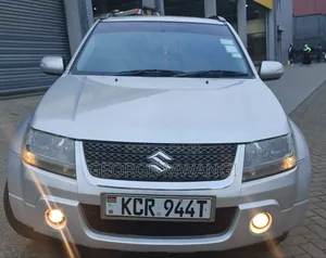 Suzuki Grand Vitara 2012 Gray