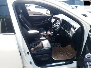 Toyota Harrier 2.0 2015 White