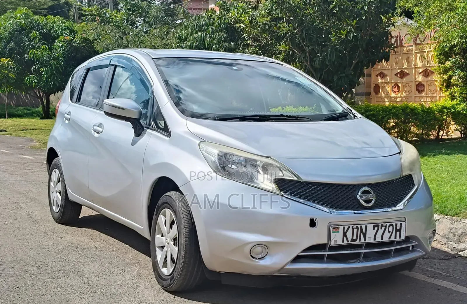Nissan Note 2015 Silver