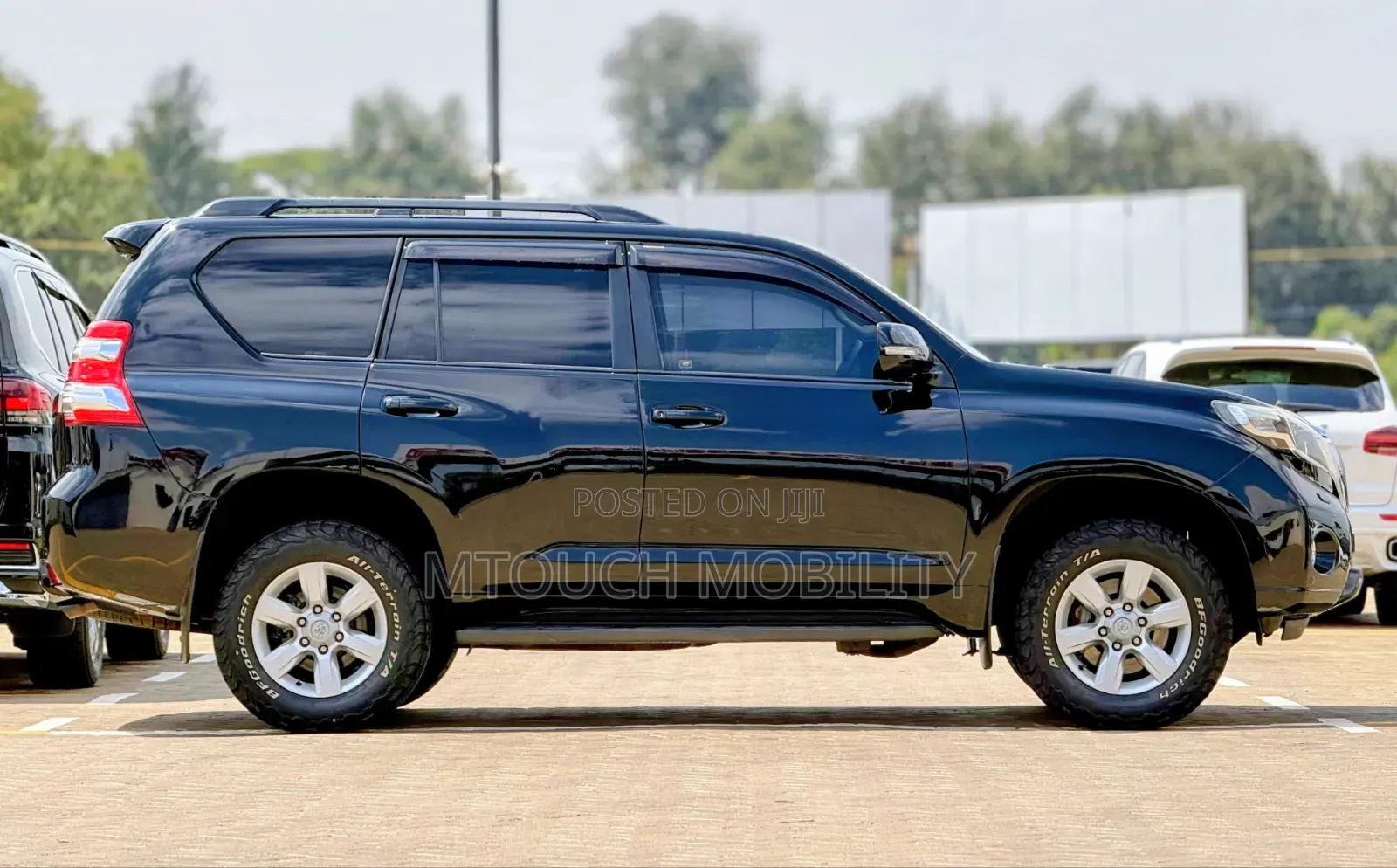 Toyota Land Cruiser Prado 2015 Black