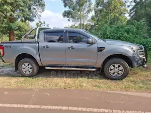 Ford Ranger Wildtrak 2012 Gray