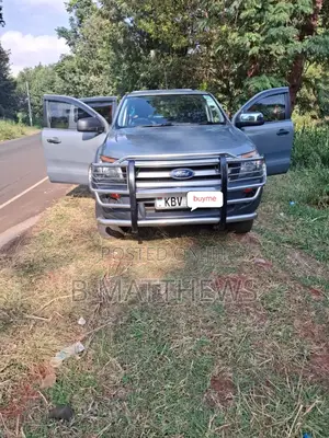 Ford Ranger Wildtrak 2012 Gray