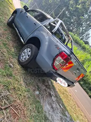 Ford Ranger Wildtrak 2012 Gray