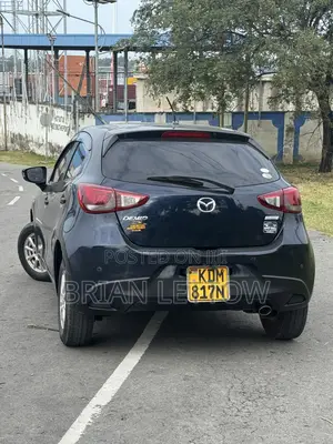 Mazda Demio 2016 Blue