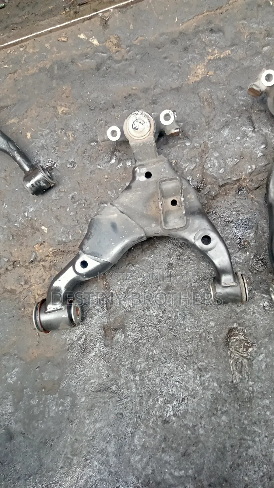 Lower Control Arm Prado J150