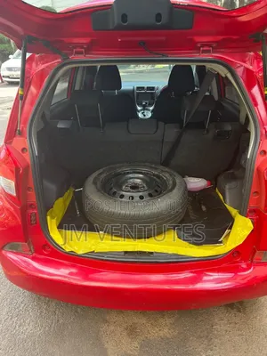 Subaru Trezia 2014 Red