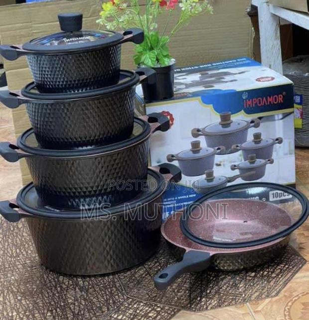 Impoamor 10-Piece Die-Cast Cookware Set. - main view