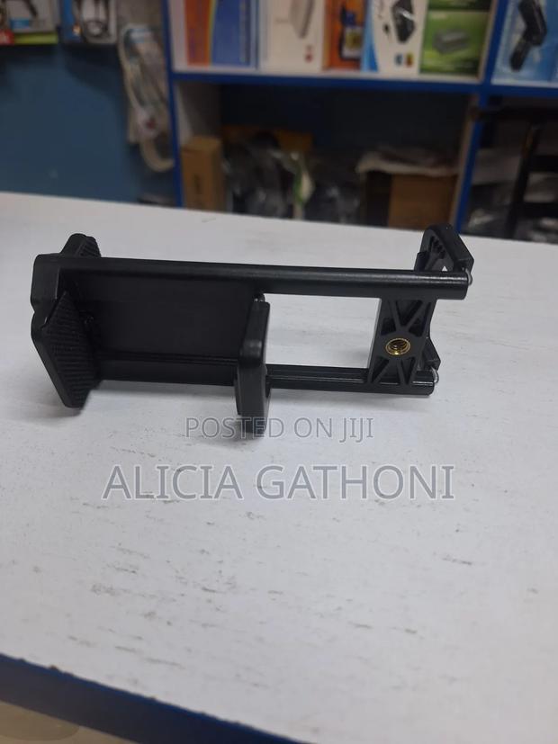 Tablet and Phone Holder Mount on Tripod - thumbnail 2