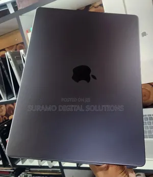 Laptop Apple MacBook Pro 2021 M1 16GB Apple M1 Pro SSD 512GB