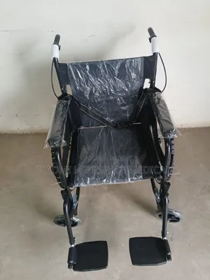 Foldable Standard Wheelchair