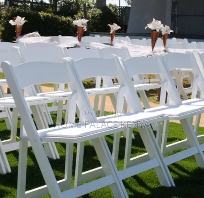Event Chair: Commercial Grade Resin Folding Chair