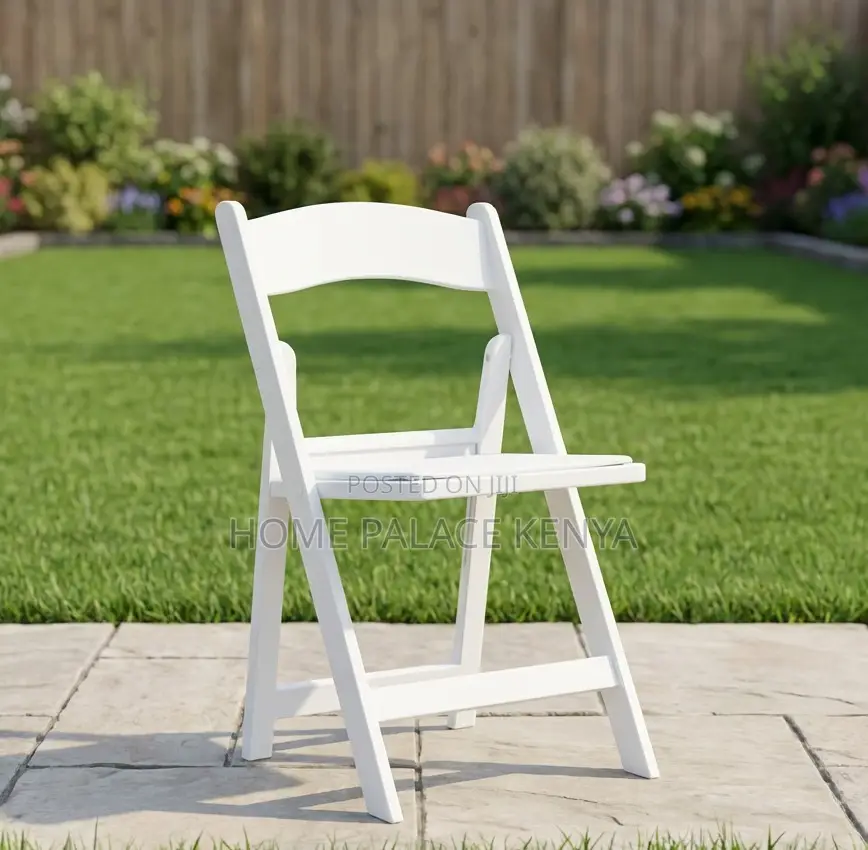 Event Chair: Commercial Grade Resin Folding Chair