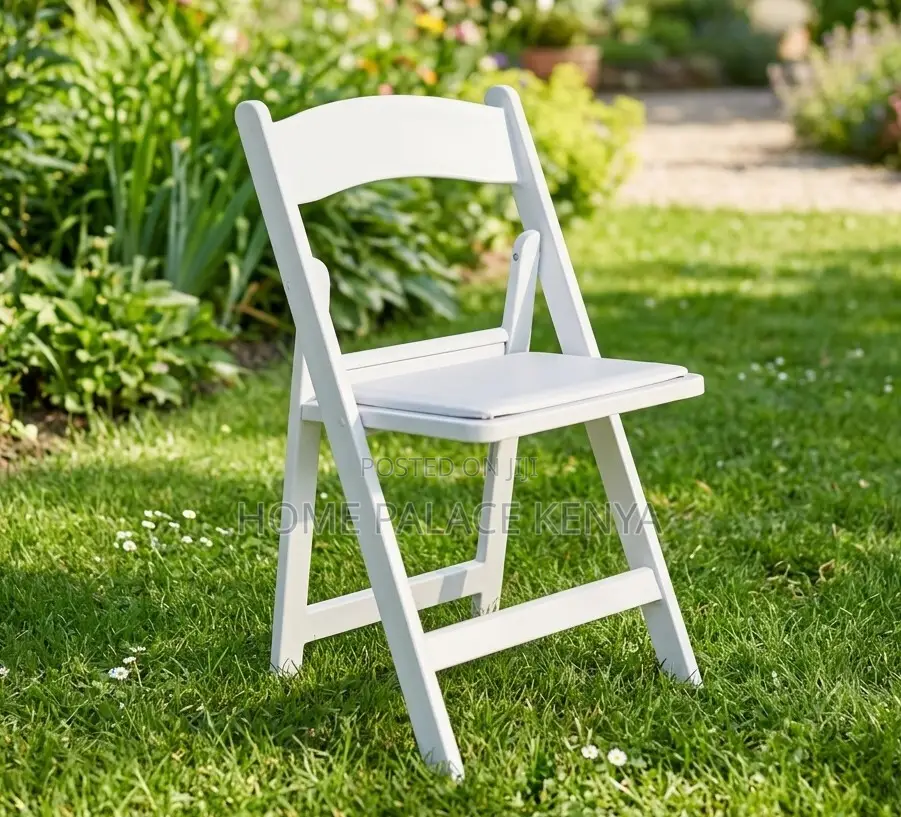 Event Chair: Commercial Grade Resin Folding Chair