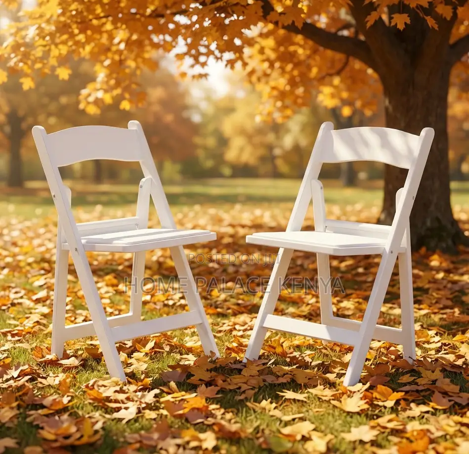 Event Chair: Commercial Grade Resin Folding Chair