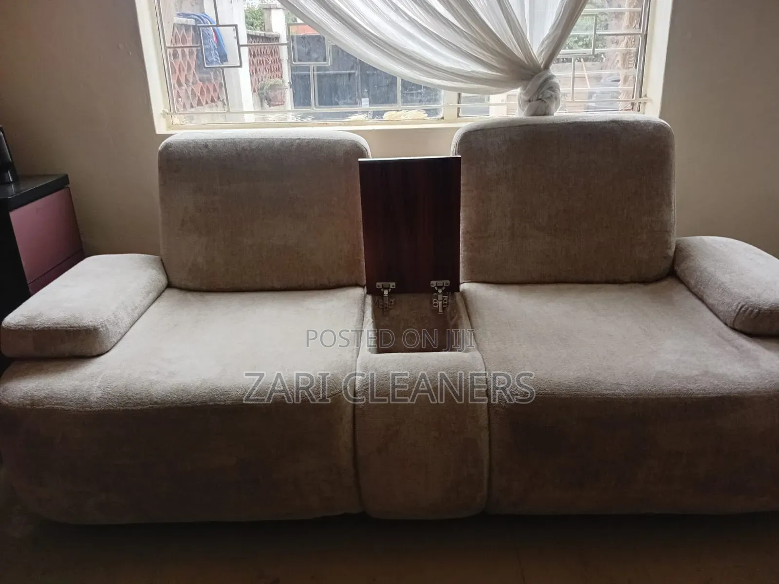 Sofa Deep Cleaning Stains Removal