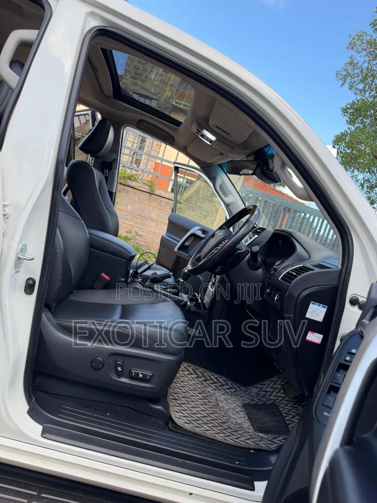 Toyota Land Cruiser Prado 2.8 2021 White