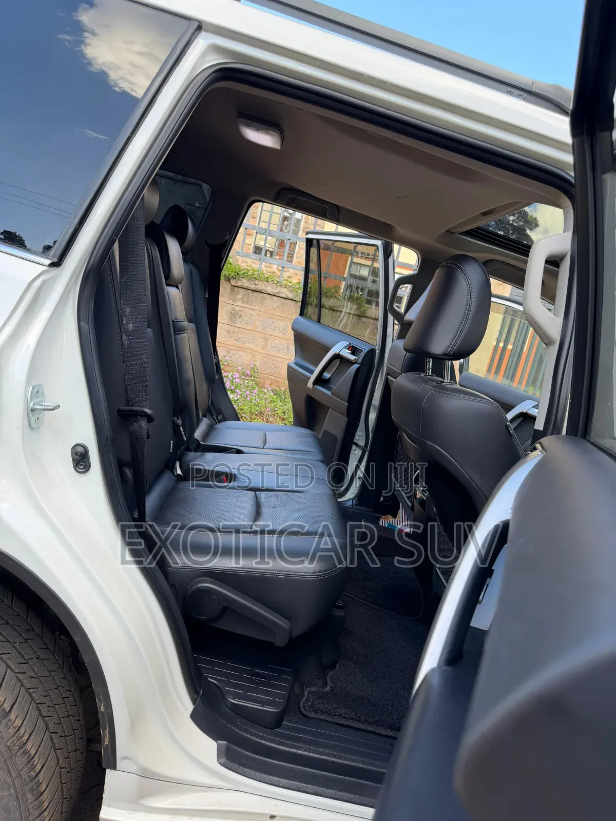 Toyota Land Cruiser Prado 2.8 2021 White