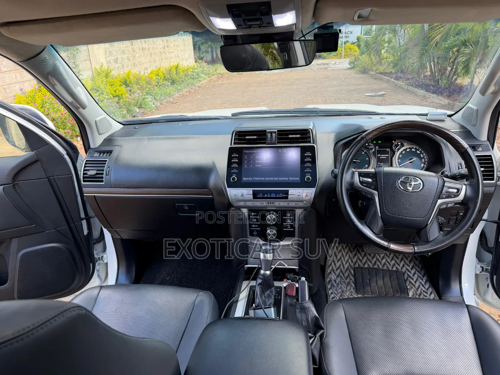 Toyota Land Cruiser Prado 2.8 2021 White