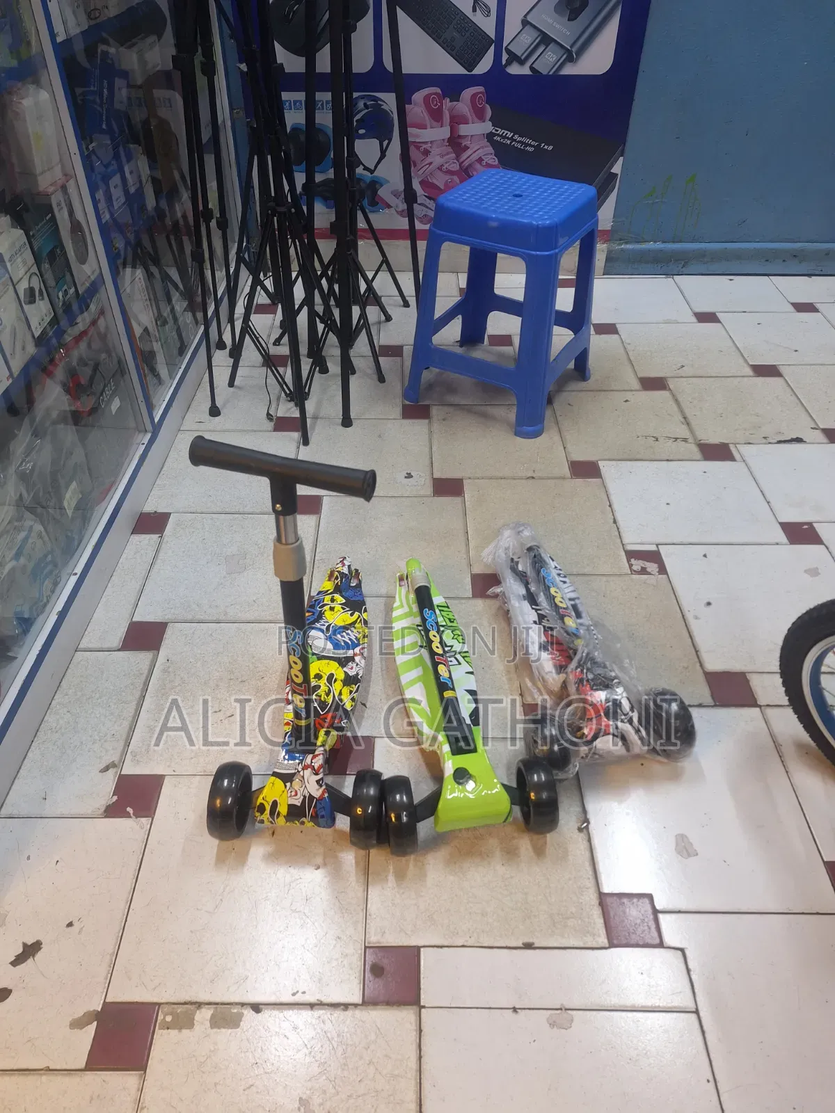 Kids Graffiti Scooters 2_5yrs