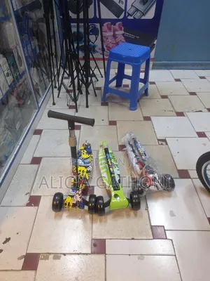 Kids Graffiti Scooters 2_5yrs