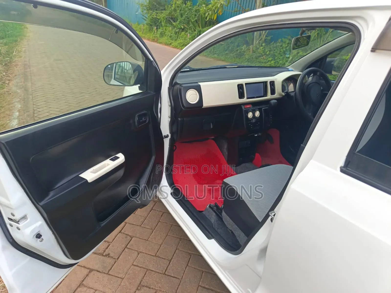 Suzuki Alto 2015 White