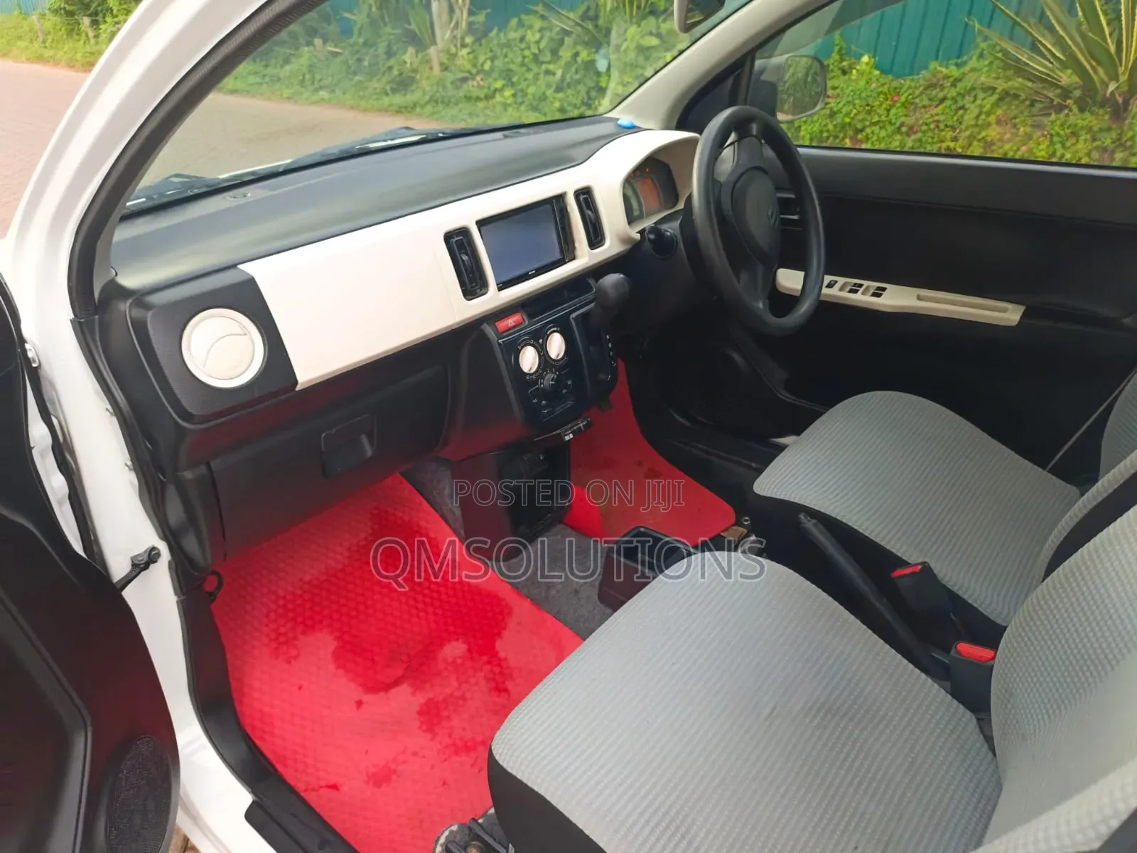 Suzuki Alto 2015 White