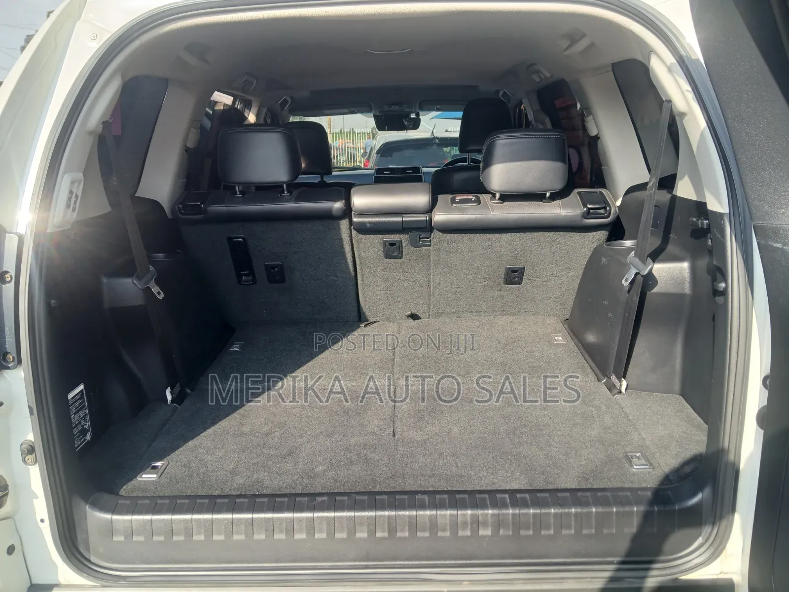Toyota Land Cruiser Prado 2018 White