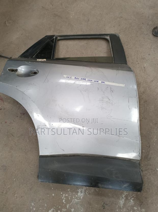 LHS Rear Door BMW Cx5 2008-2012 - thumbnail 2