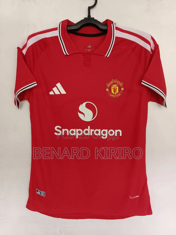 Manchester United 2025/2026 - thumbnail 2