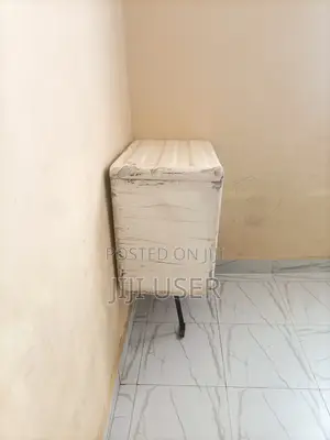 Courier Box
