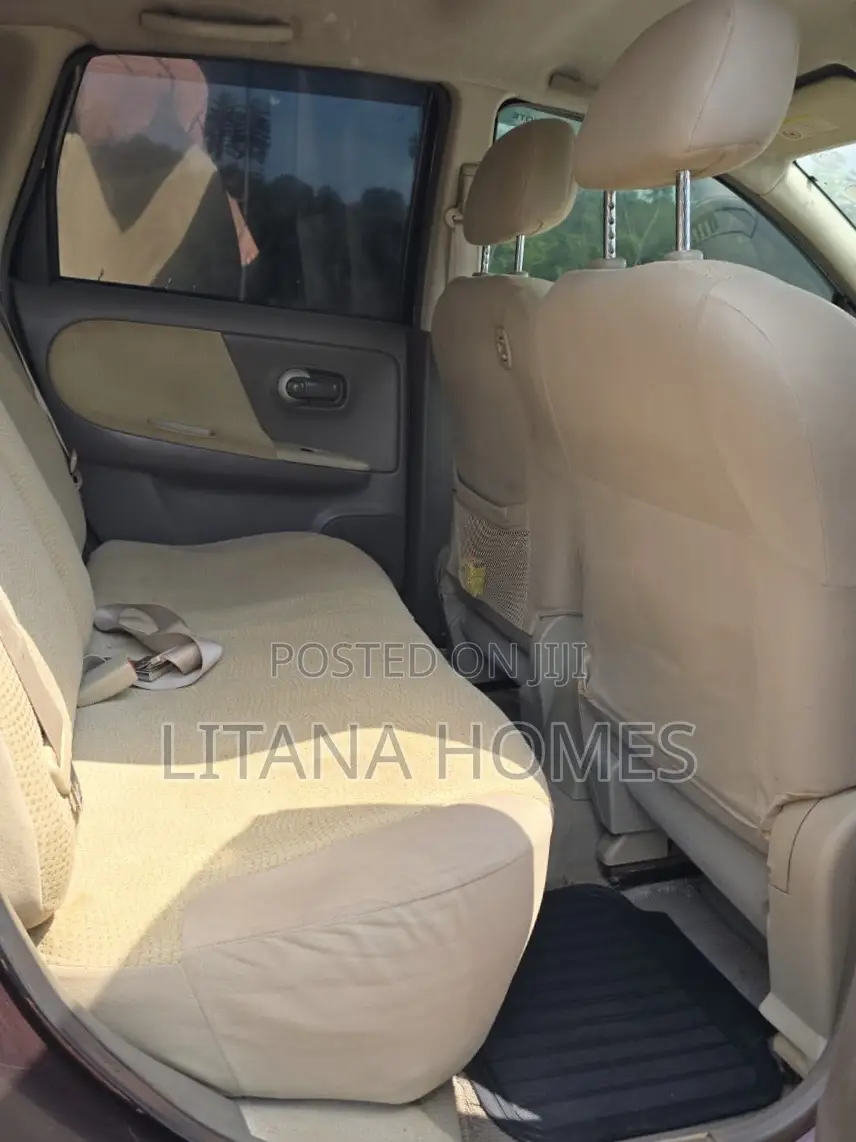 Nissan Note 1.6 Petrol 2010 Maroon