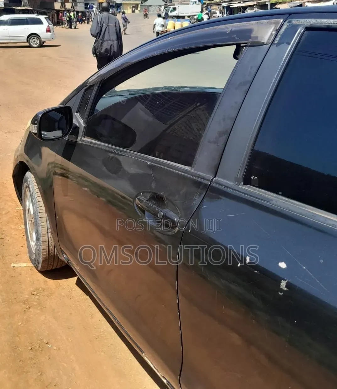 Toyota Vitz 2010 Black