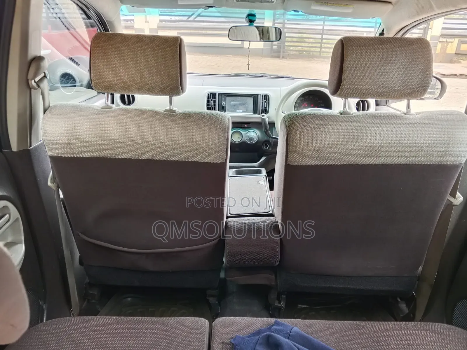 Toyota Passo 2011 Maroon