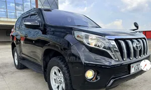 Toyota Land Cruiser Prado 2017 Black