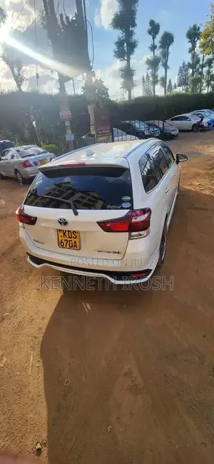 Toyota Corolla Fielder 2019 White