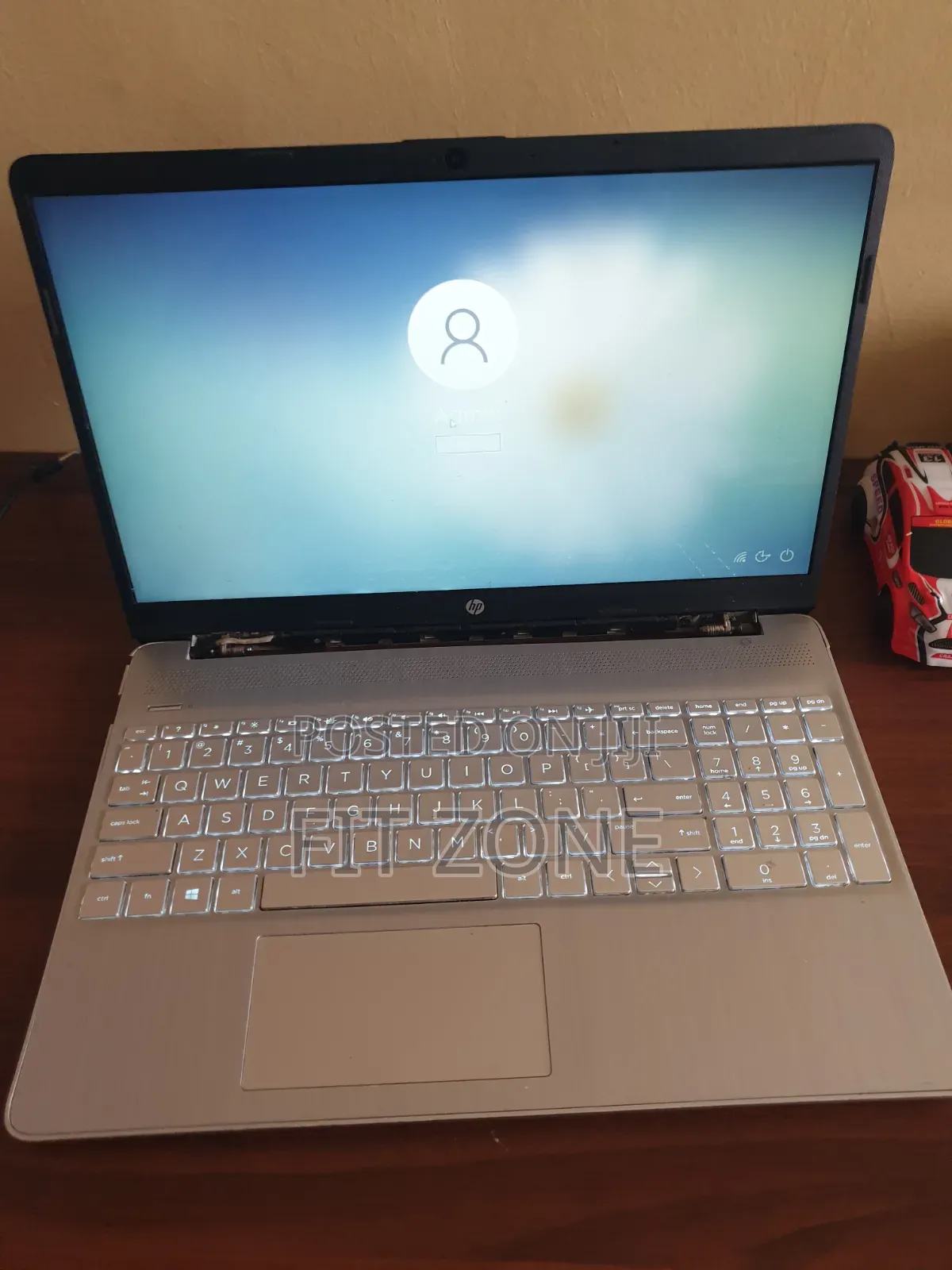 Laptop HP 15S 8GB AMD Ryzen 3 SSD 256GB