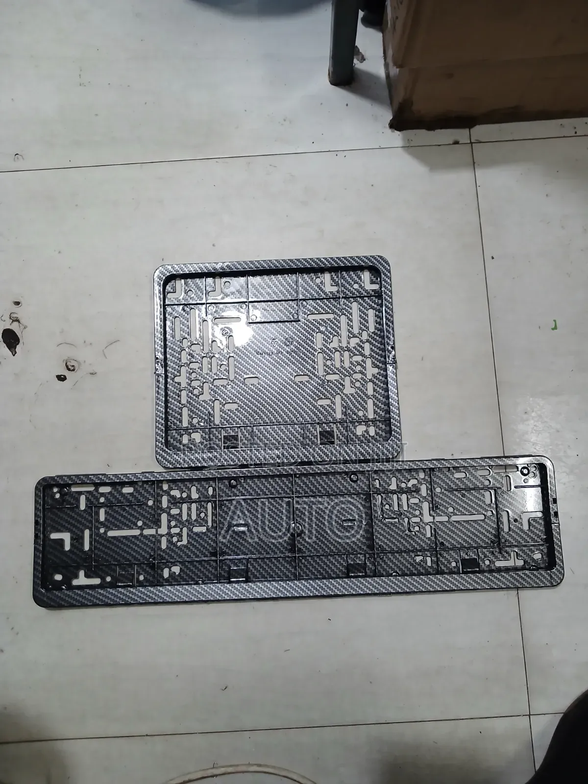 Universal Carbon Number Plate Holder | Premium License Plate Frame
