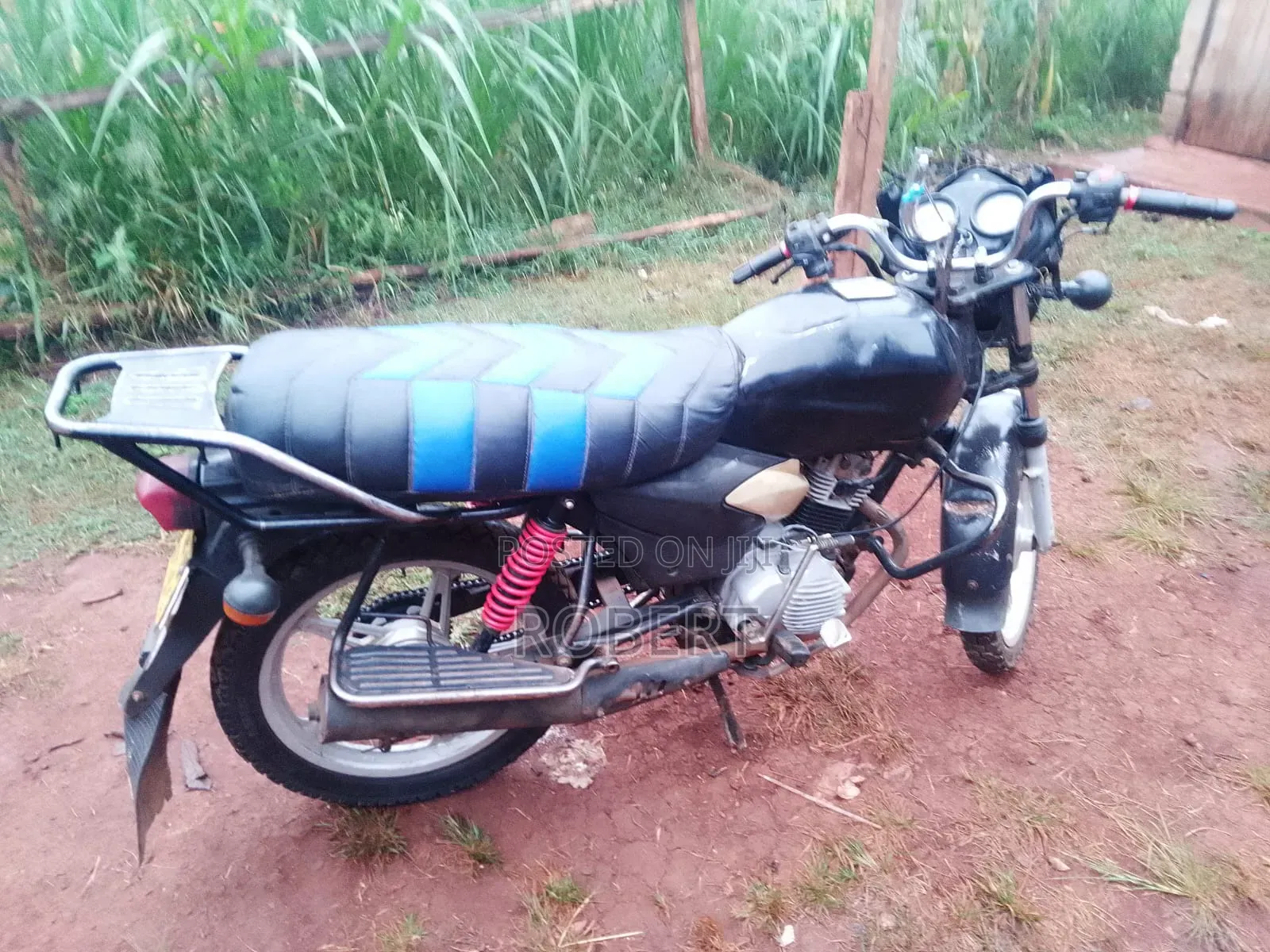 TVS HLX Plus ES 2022 Black