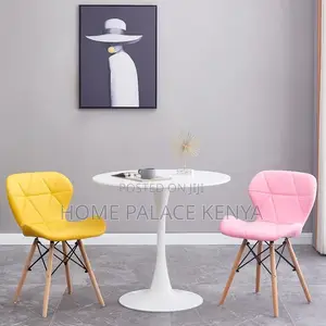 Dining Table: Bamboo Waterproof Round Bar Table