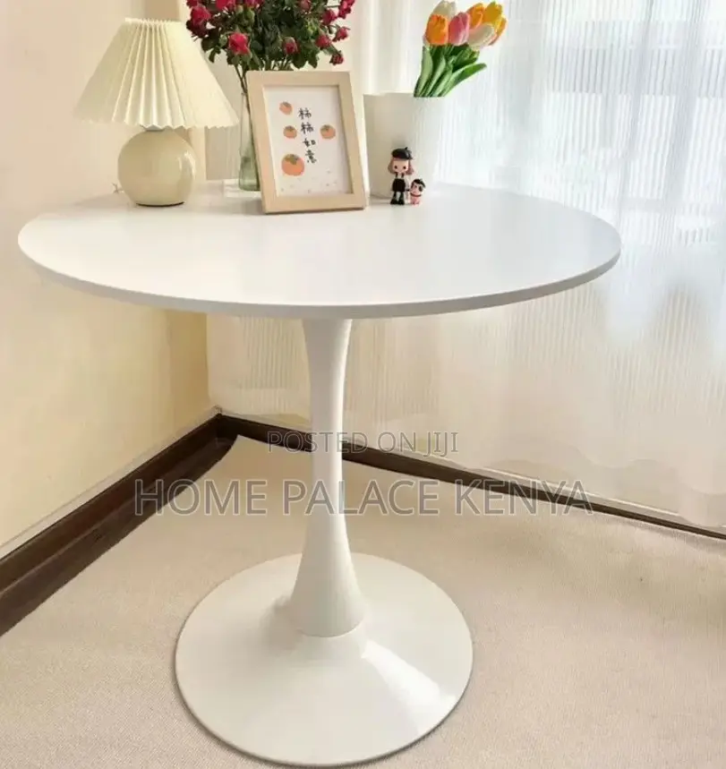 Dining Table: Bamboo Waterproof Round Bar Table