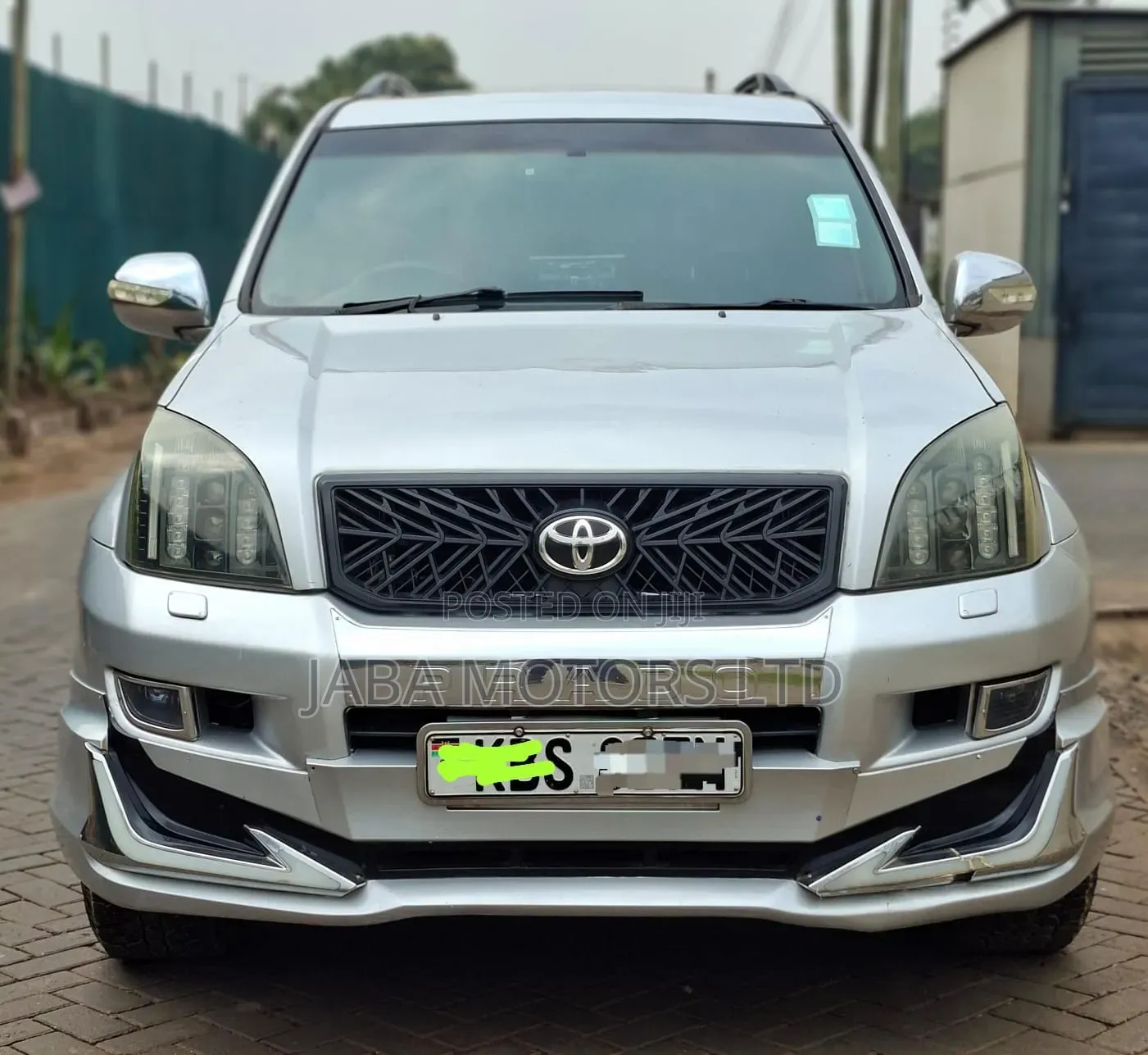 Toyota Land Cruiser Prado 2005 Silver
