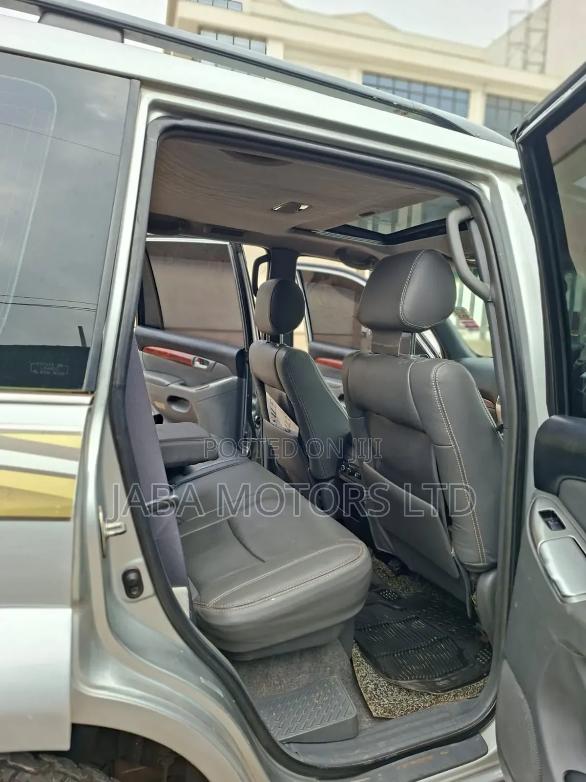 Toyota Land Cruiser Prado 2005 Silver