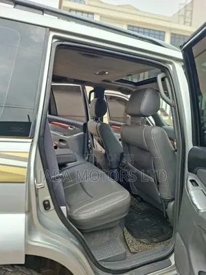 Toyota Land Cruiser Prado 2005 Silver
