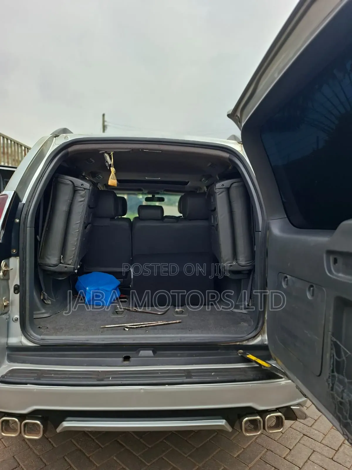 Toyota Land Cruiser Prado 2005 Silver