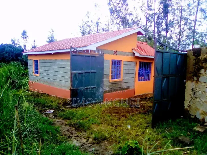 2bdrm House in Kenol, Kimorori/Wempa for sale