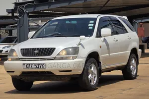 Toyota Harrier 2000 White