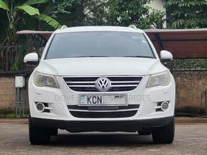 Volkswagen Tiguan S 4Motion 2010 White